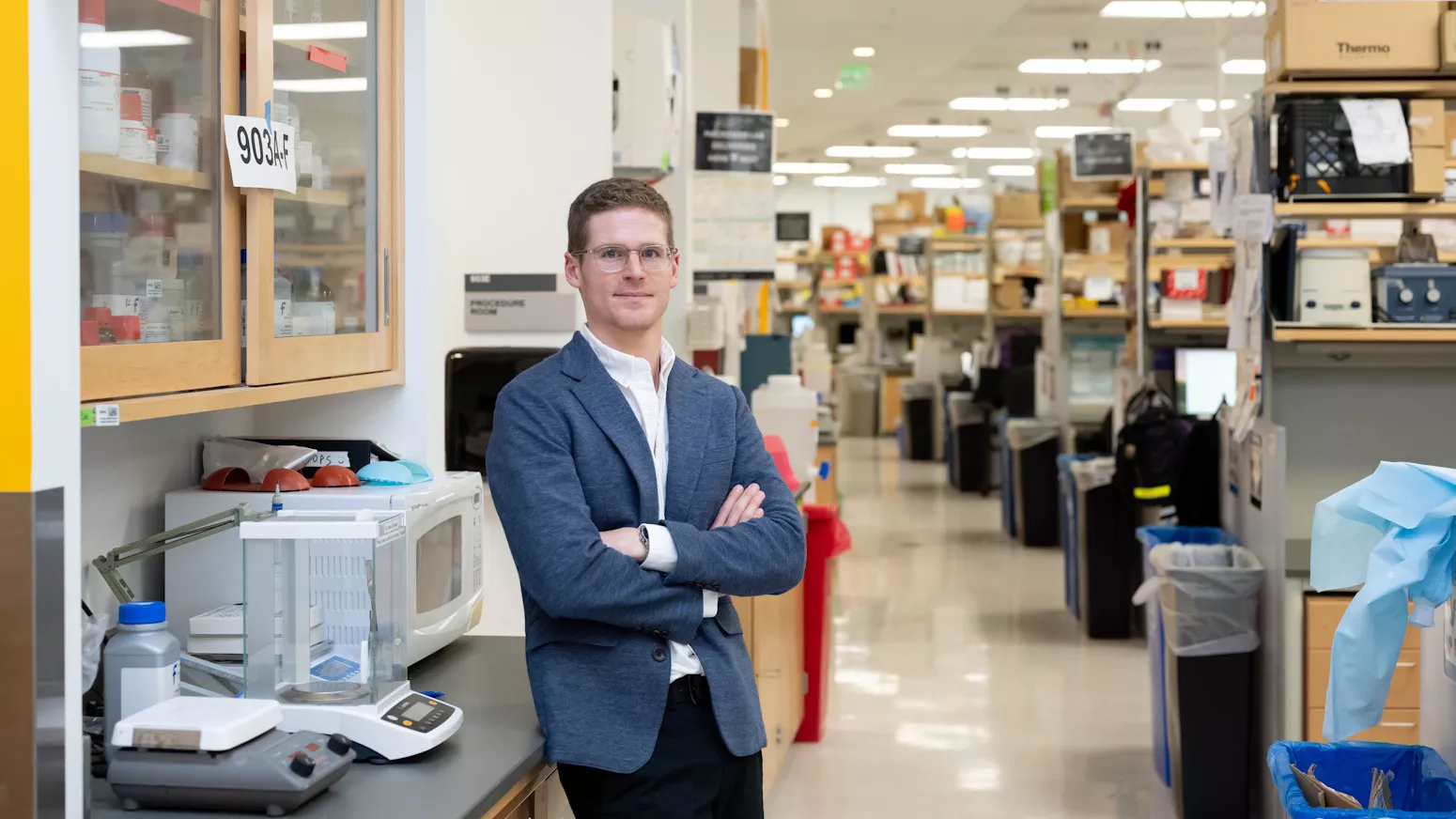 Cromer Lab - Dr Cromer in Lab Setting